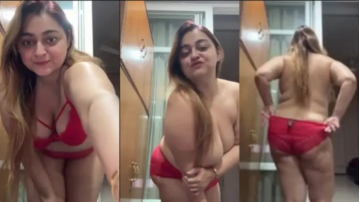 Indian Beautiful Sexy Chubby Milf Showing Teasing XXX